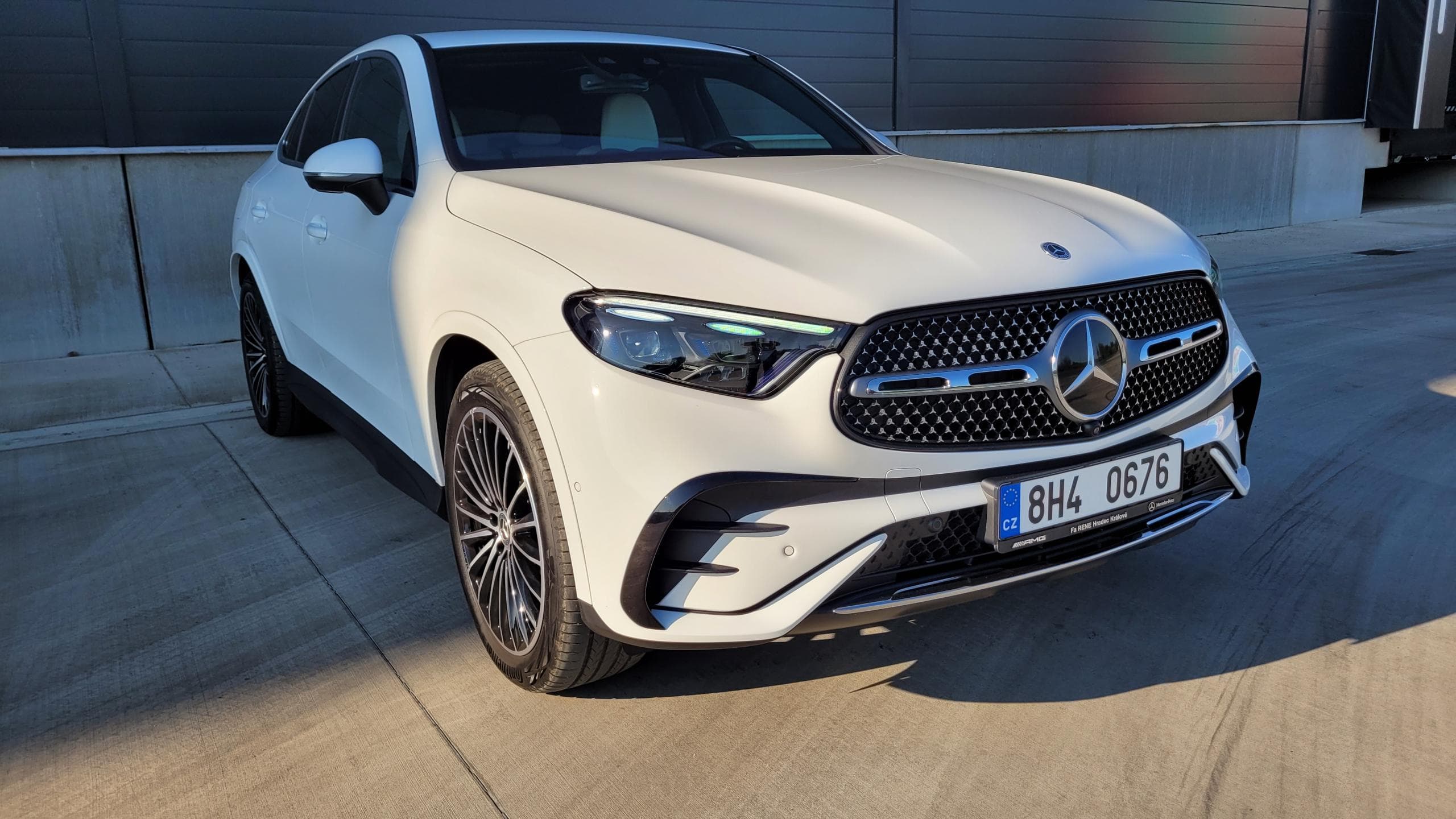 Mercedes-Benz GLC 220d 4MATIC Kupé, fotka 4
