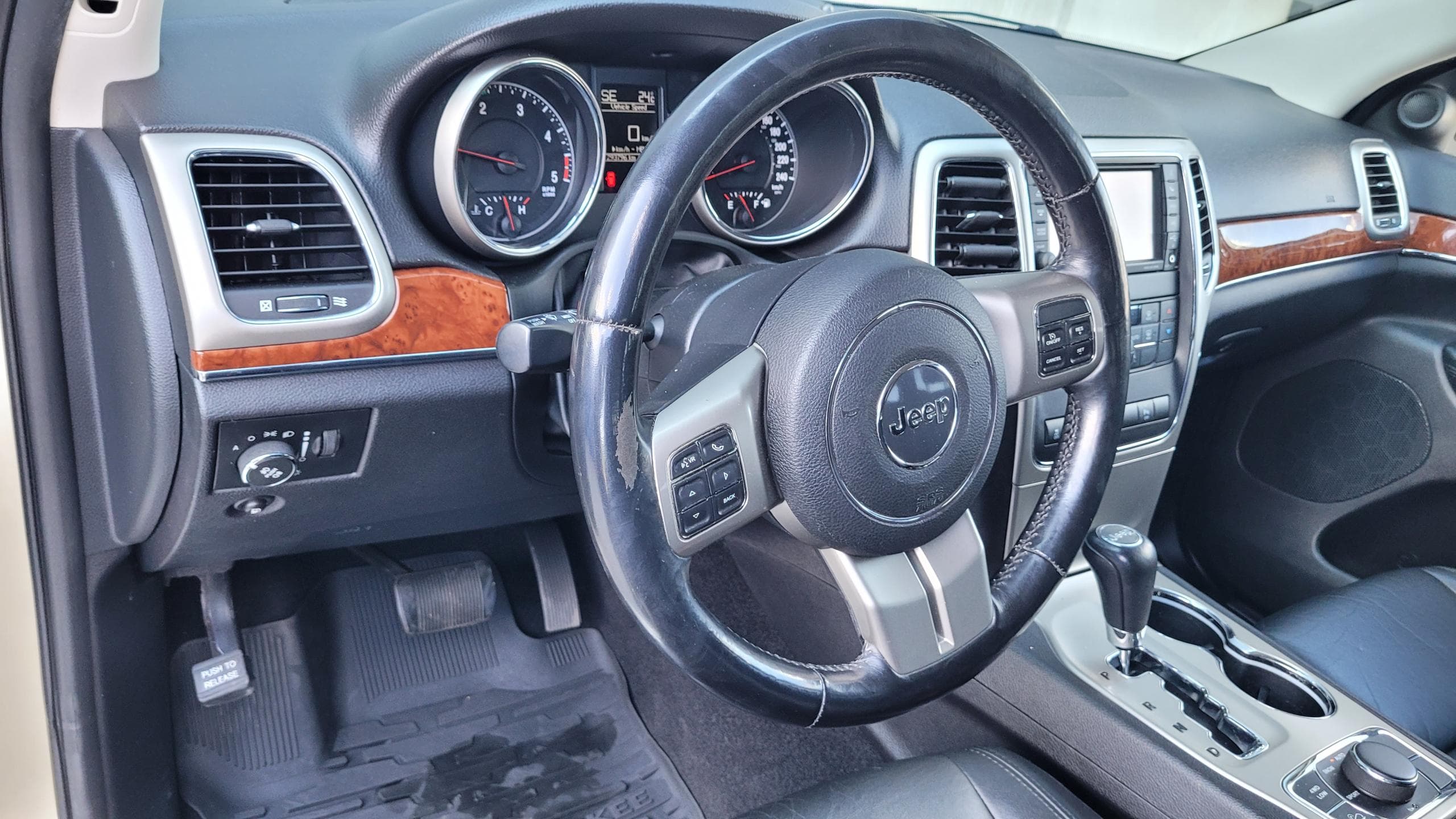 Jeep Grand Cherokee 3.0 CRDi 4×4, fotka 19