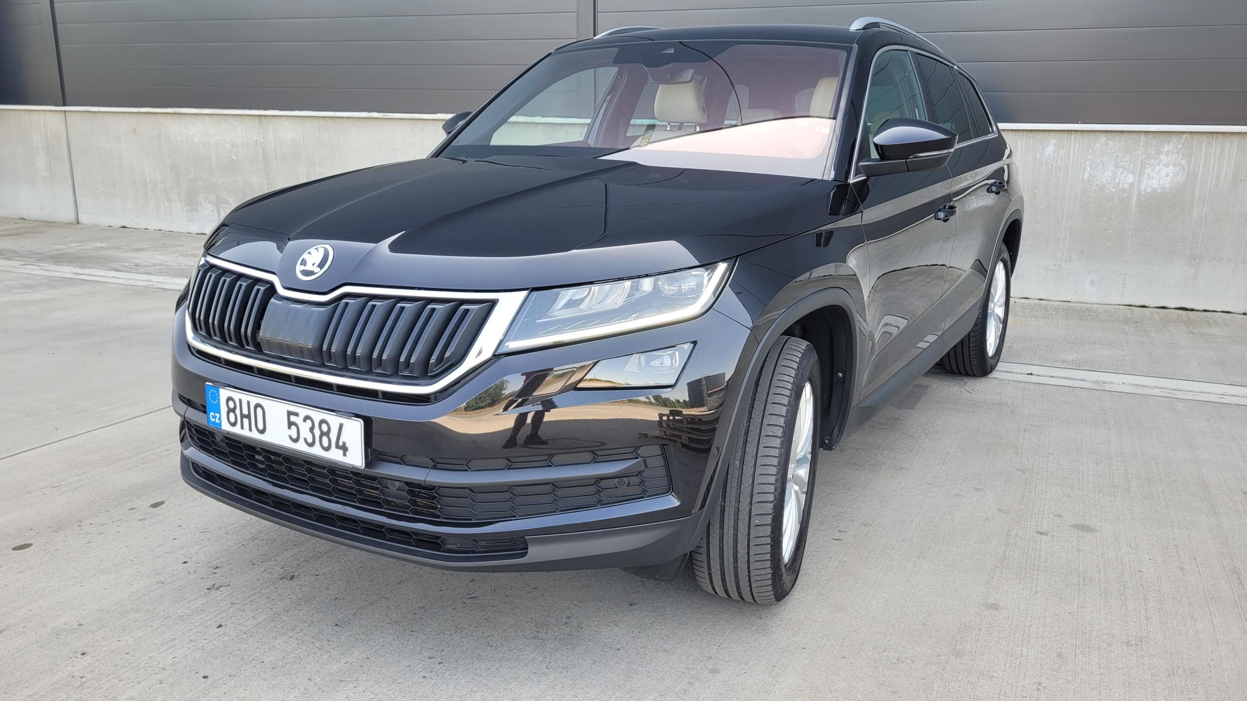 Škoda Kodiaq 2.0 TDI 4×4 DSG 7 míst, fotka 3