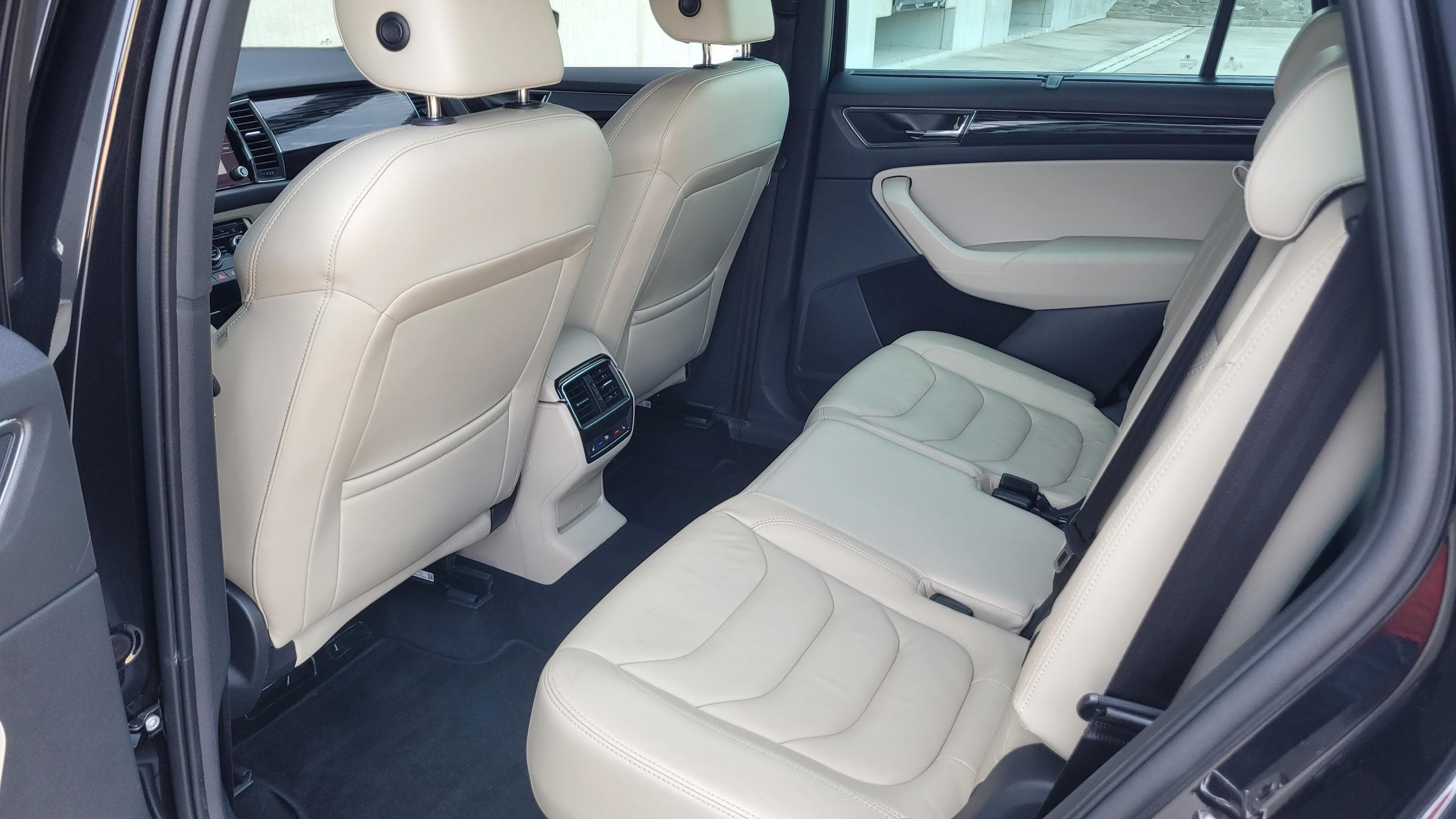 Škoda Kodiaq 2.0 TDI 4×4 DSG 7 míst, fotka 17