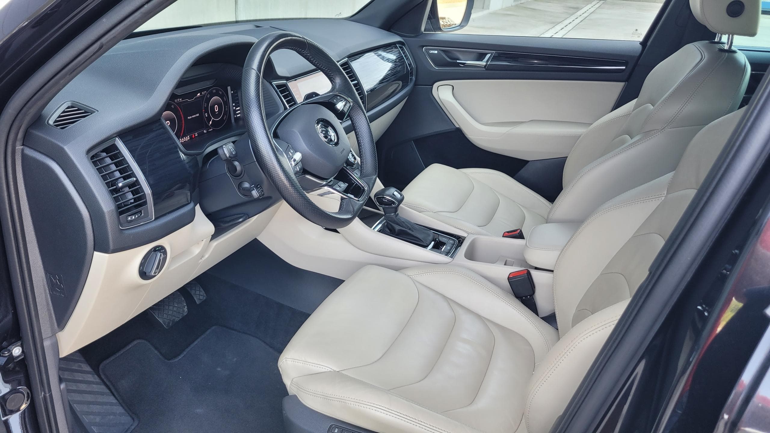 Škoda Kodiaq 2.0 TDI 4×4 DSG 7 míst, fotka 21