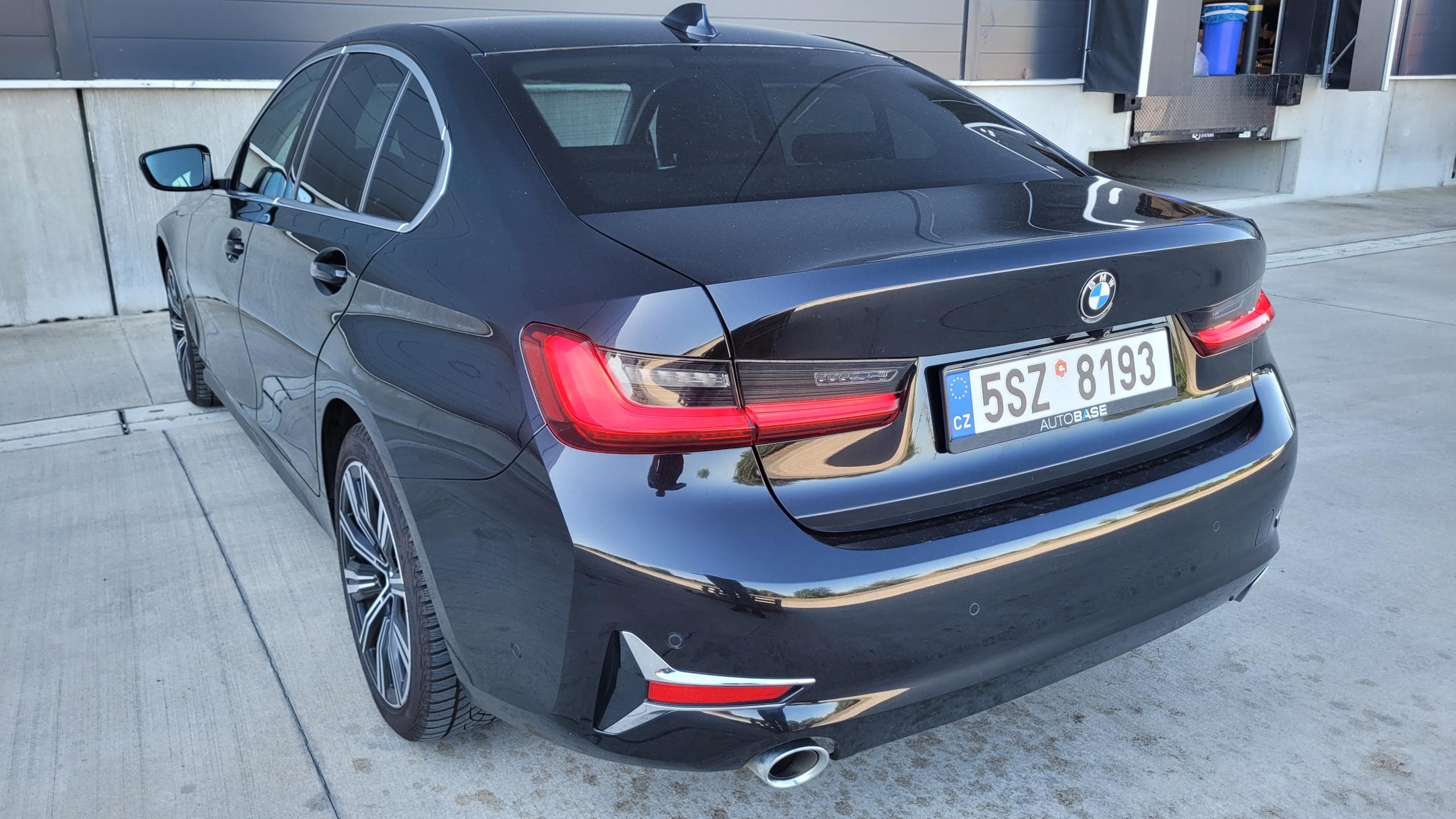 BMW Řada 3 320d xDrive, fotka 12