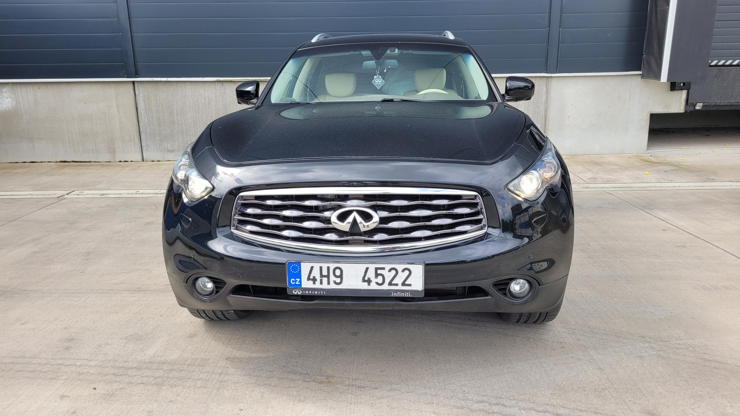 Infiniti FX37 3.7 V6 LPG — fotka 4