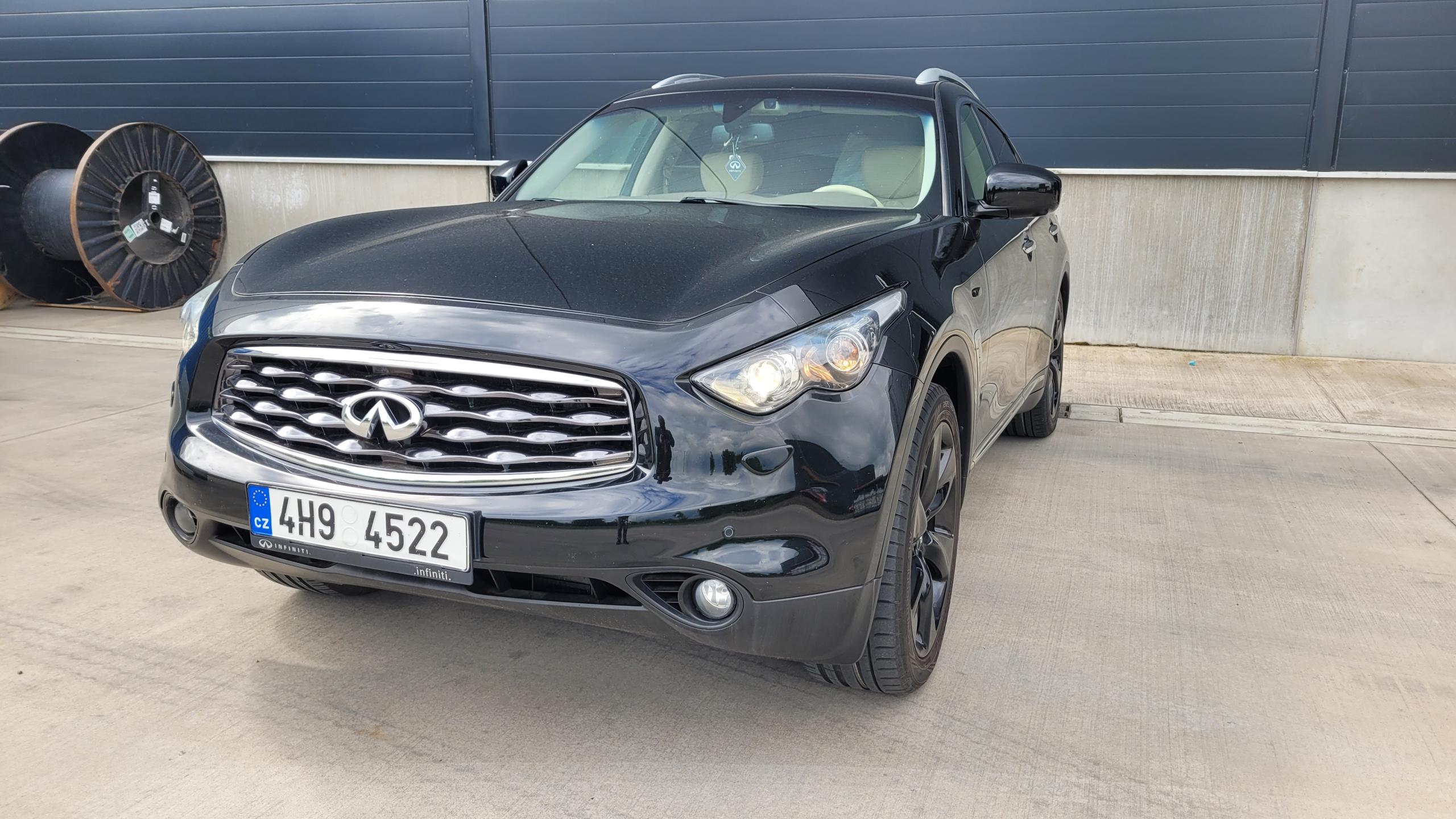 Infiniti FX37 3.7 V6 LPG — fotka 5