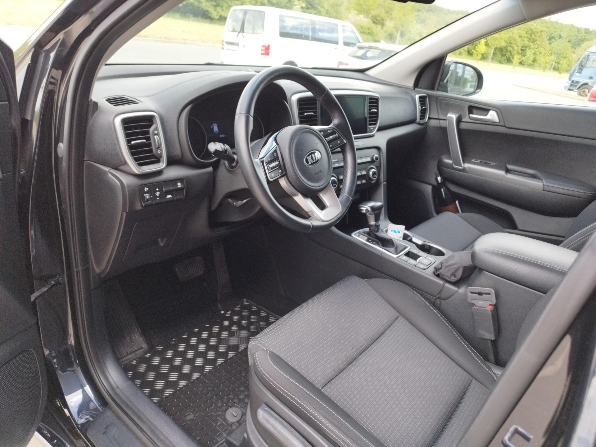 Kia Sportage 1.6 CRDI — fotka 12