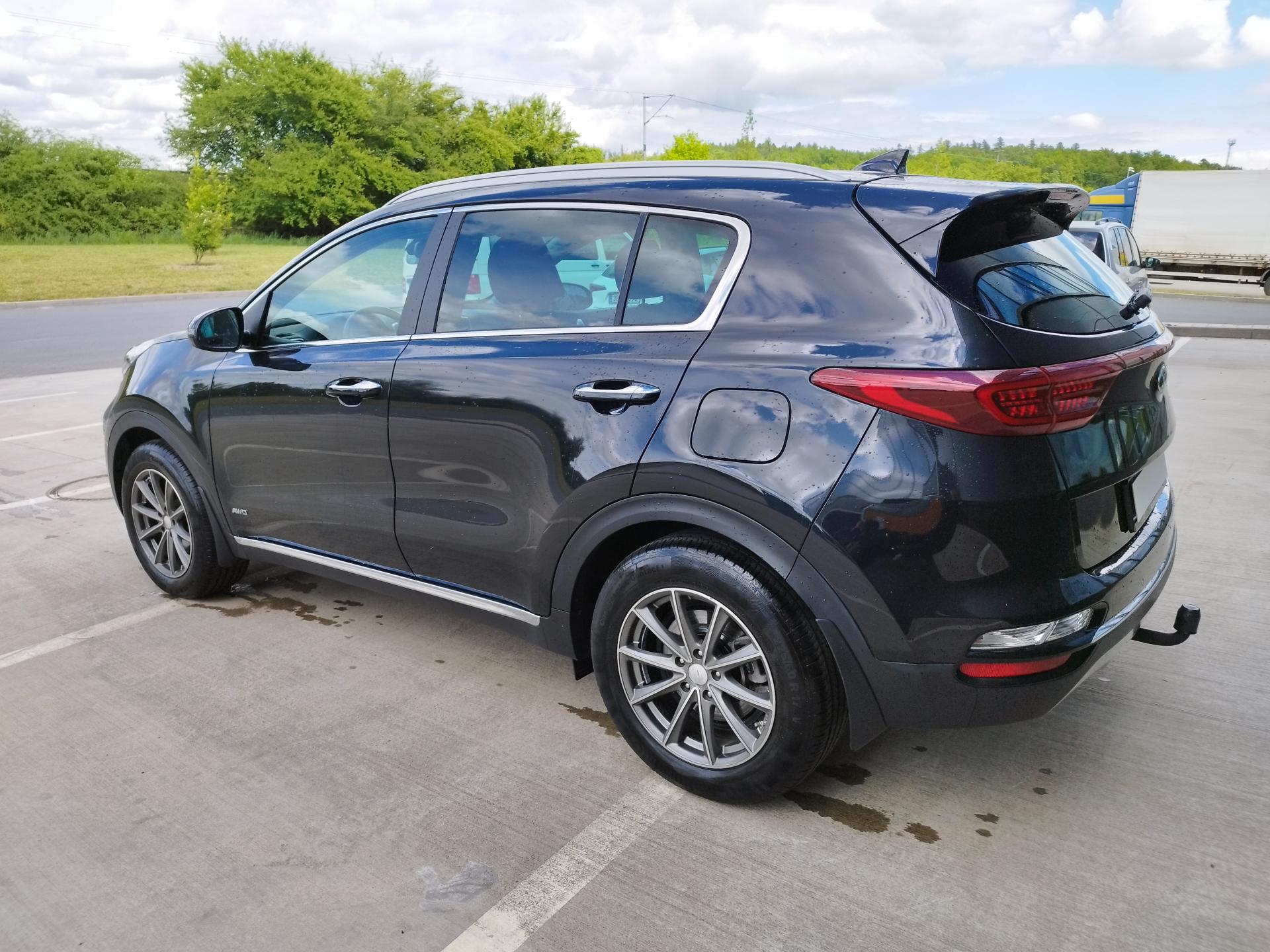 Kia Sportage 1.6 CRDI — fotka 7