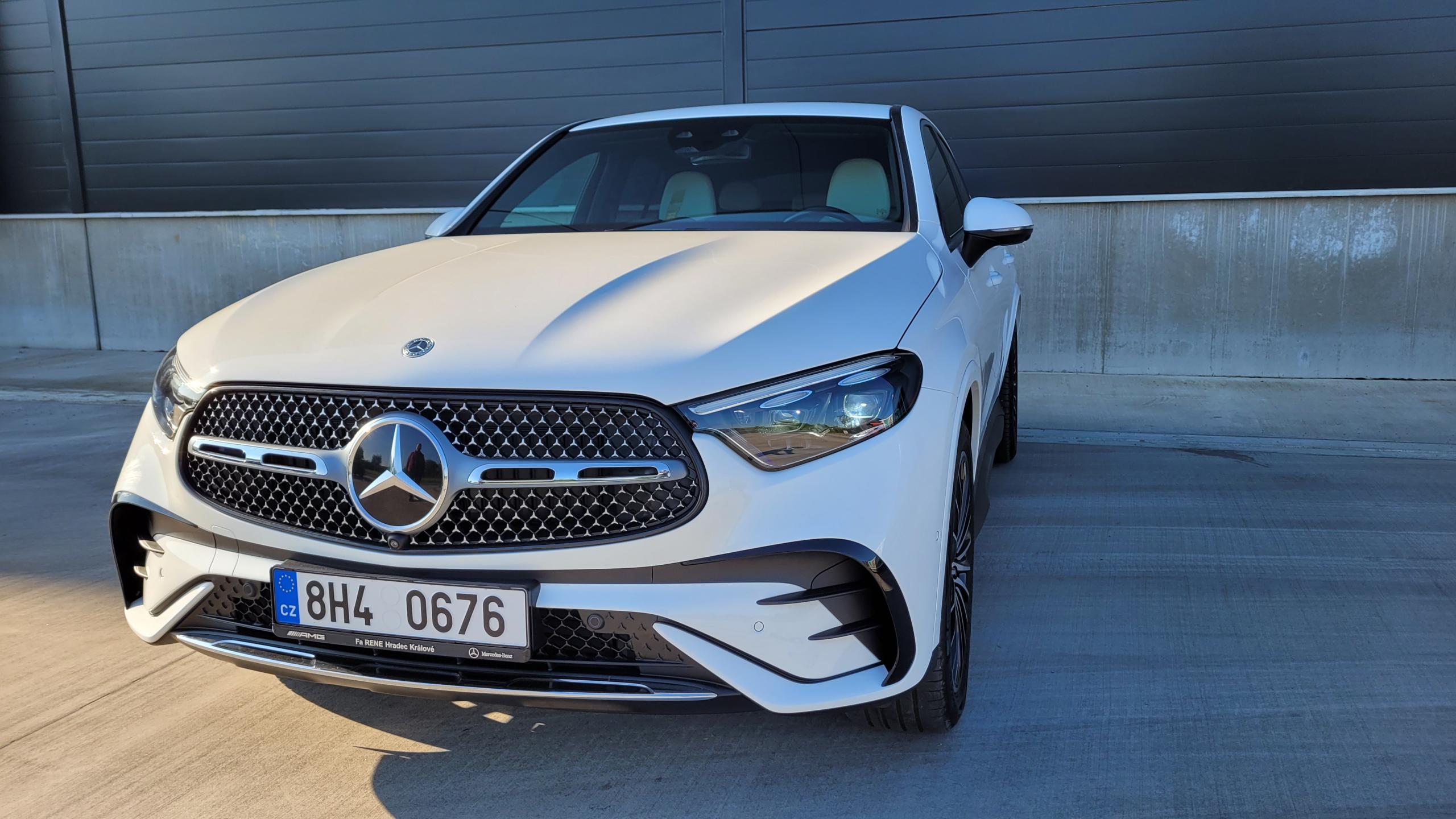 Mercedes-Benz GLC 220d 4MATIC Kupé — fotka 6