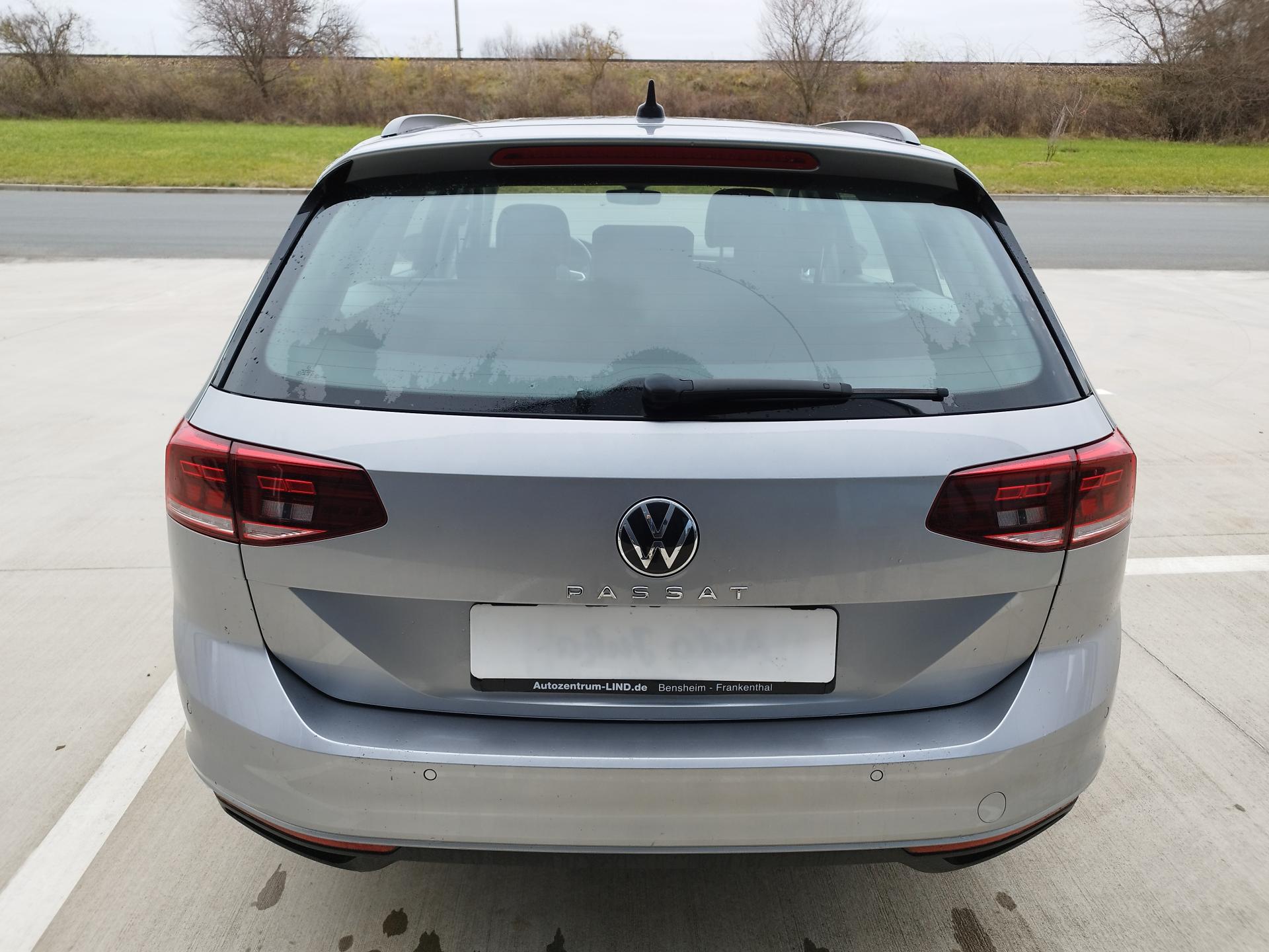 Volkswagen Passat 2.0 TDI — fotka 4
