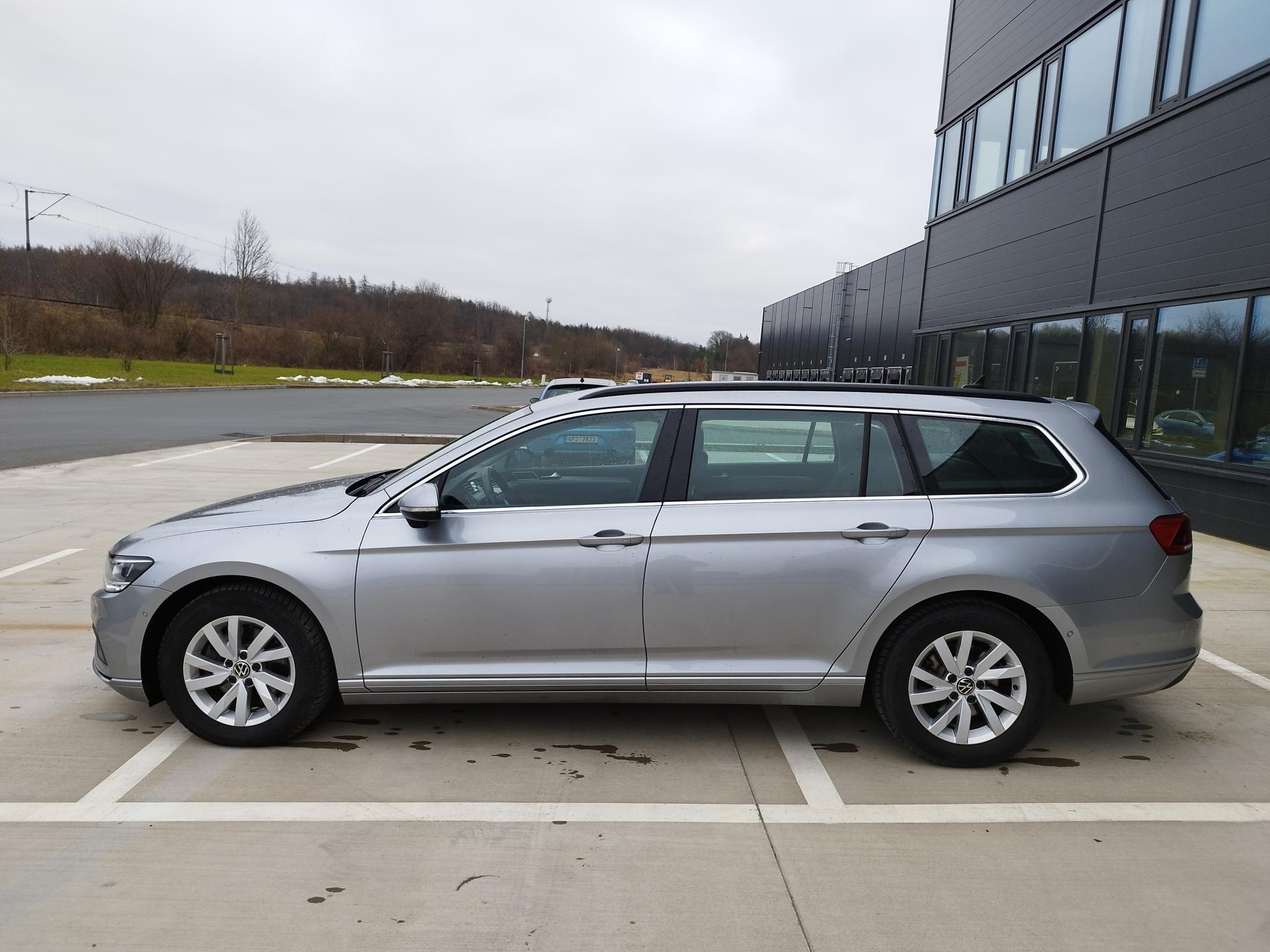Volkswagen Passat 2.0 TDI — fotka 6